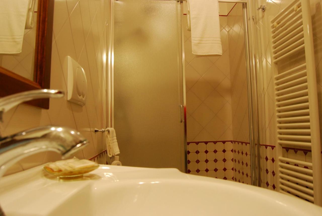 B&B Corte Barocca Lecce Exteriör bild