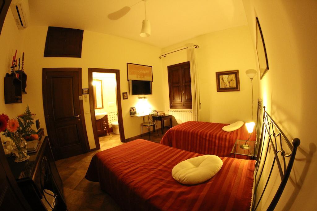 B&B Corte Barocca Lecce Rum bild