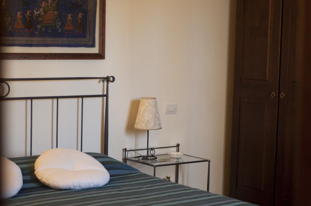 B&B Corte Barocca Lecce Rum bild